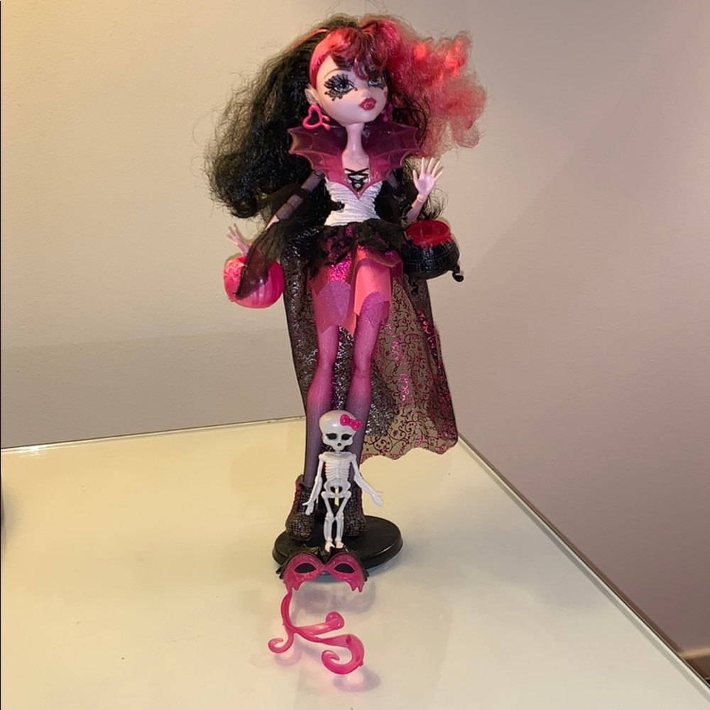 Draculaura Ghouls Rule Monster High Doll